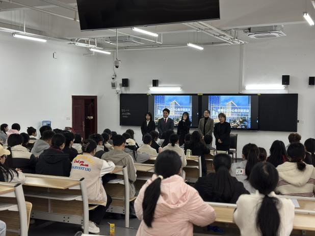 酒店管理与数字化运营专业举办2024届毕业生专场双选会